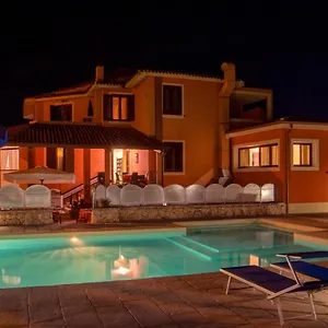 Piccola S'ausentu Hotel Uri